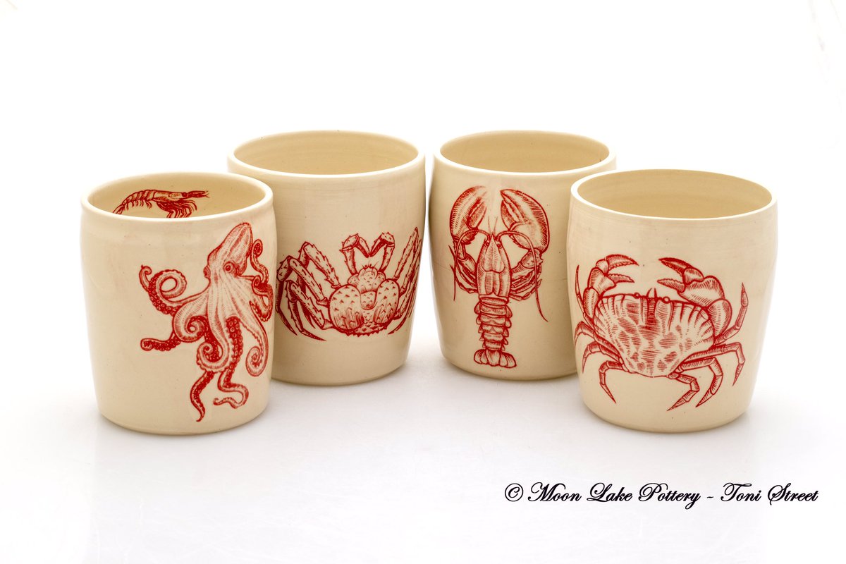 Sea Life Tumblers, with a shrimp inside!! Check it out. Moonlakepottery.Etsy.com
#pottery #handmade #perfectgift #beachlover #lobster #octopus #ceramiccups #ceramics