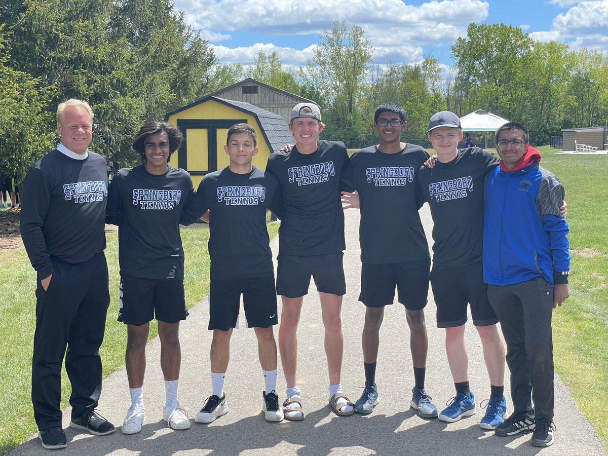 SpringboroTenn1's tweet image. BEST SHOWING EVER FOR SPRINGBORO TENNIS at Dayton Division I Sectionals TODAY!

Sai Dore / SINGLES CHAMP
Temur Nazarov- Linus Kennedy / DOUBLES RUNNER-UP
Shreyas Kode / SINGLES - 3rd Place 

ALL QUALIFIED FOR DISTRICT CHAMPIONSHIPS ON THURSDAY