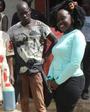 Soul_Kibe's tweet photo. #Jemutai #ProfHamo #CHEARS Whatever is on this guy's mind can't be clean thoughts...... #WachaMawaso https://t.co/tNfbdaVRRh