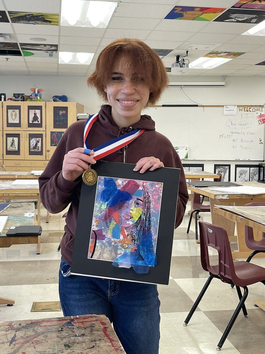 amyfarrellyart tweet media