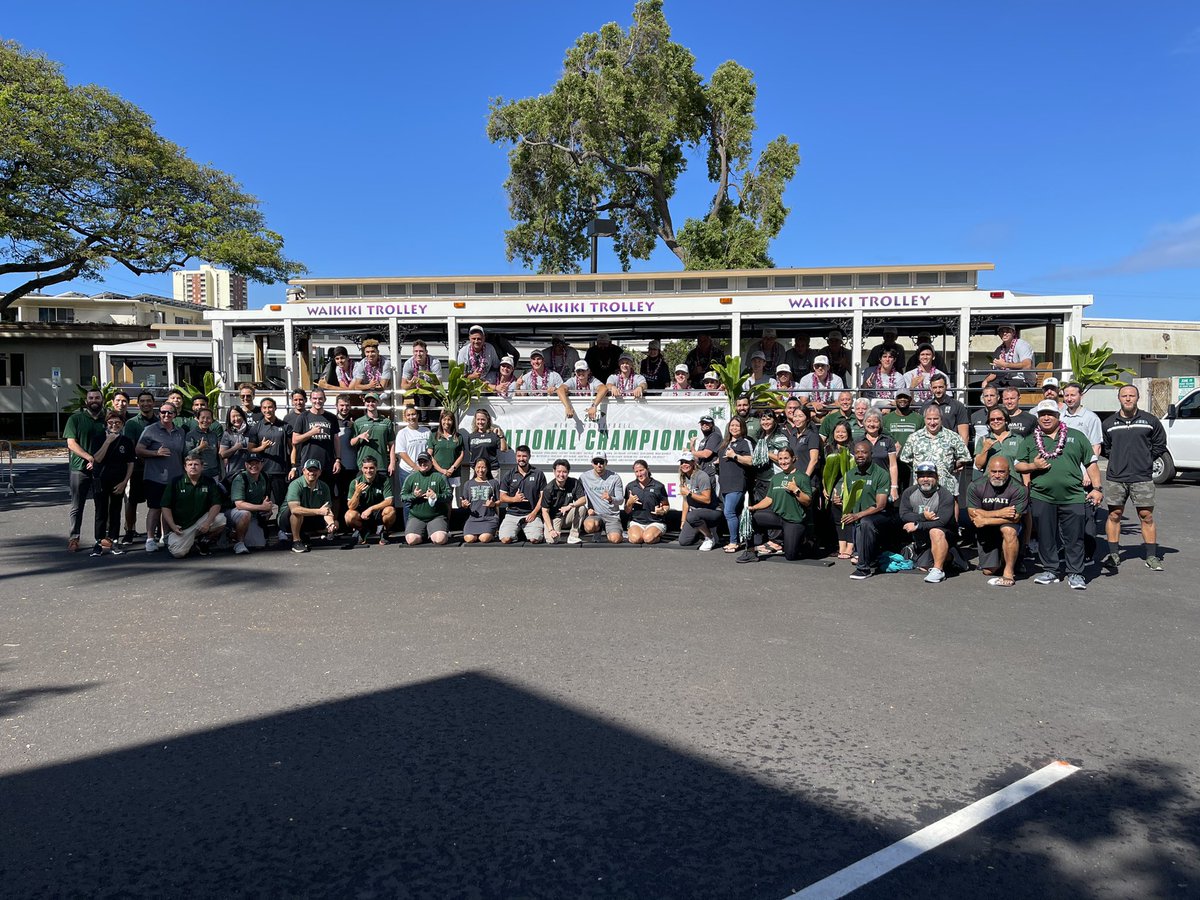 Rainbow Warrior Volleyball Day is underway. Mahalo to our #HawaiiAthletics staff for all the love and support. 

#WarriorBall21 🌈🏐
