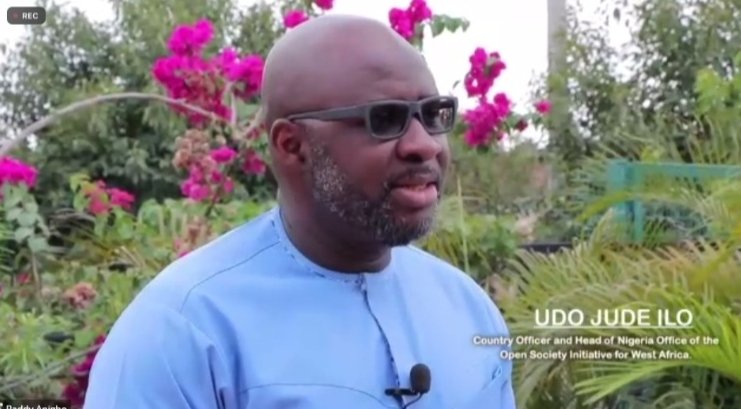 ICFarewell's tweet photo. Words fail me - you were an excellent father, great friend &amp; consummate activitist. You will live on in the legacy, success &amp; memories of all those you touched. Now eternal in every sense of the world #icfarewell #innocentchukwuma @Fordfoundation @macfound @OpenSociety @YIAGA https://t.co/EApA5pKh8v