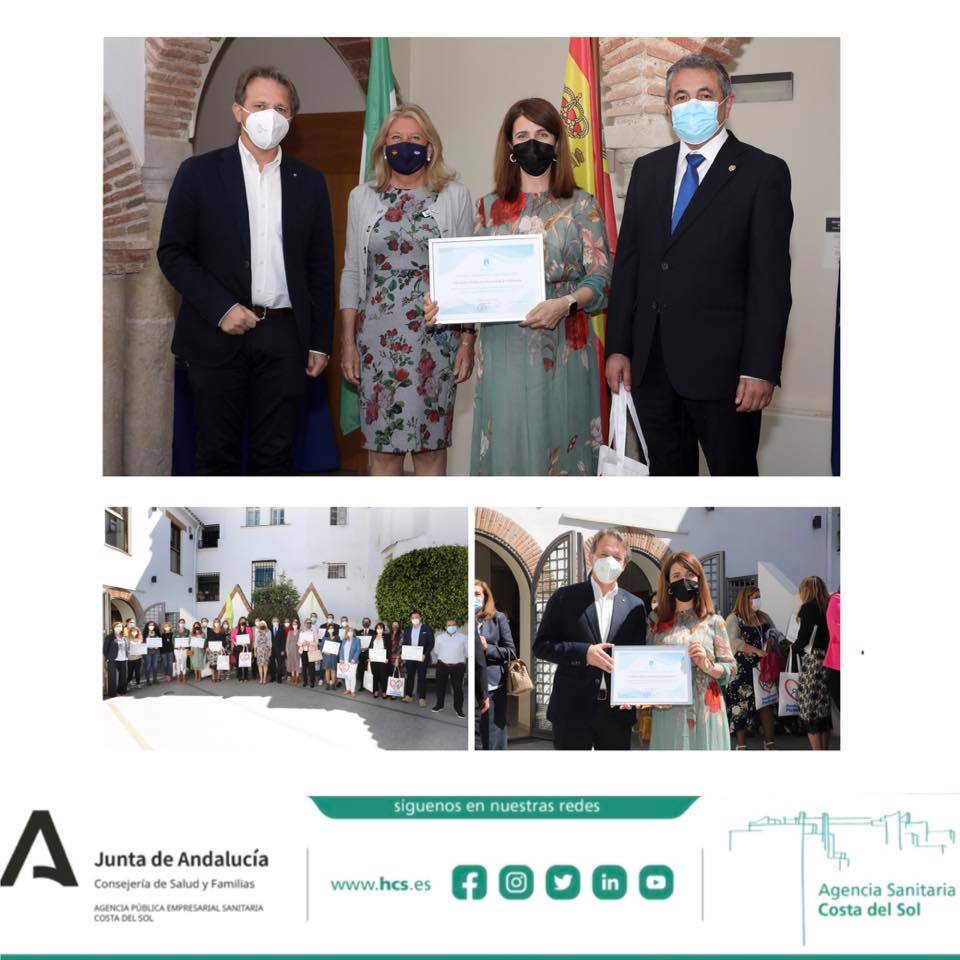 ASCostadelSol's tweet photo. 🏅  Purificación Alcalá (responsable Unidad de Enfermería de Cirugía y Traumatología) y Juan Carlos Toribio (responsable Unidad de Enfermería de Consultas Externas) han sido los representantes del #HCS que han recogido el reconocimiento que ha entregado el @Ayto_Marbella #Gracias https://t.co/2rfAcyGmuq