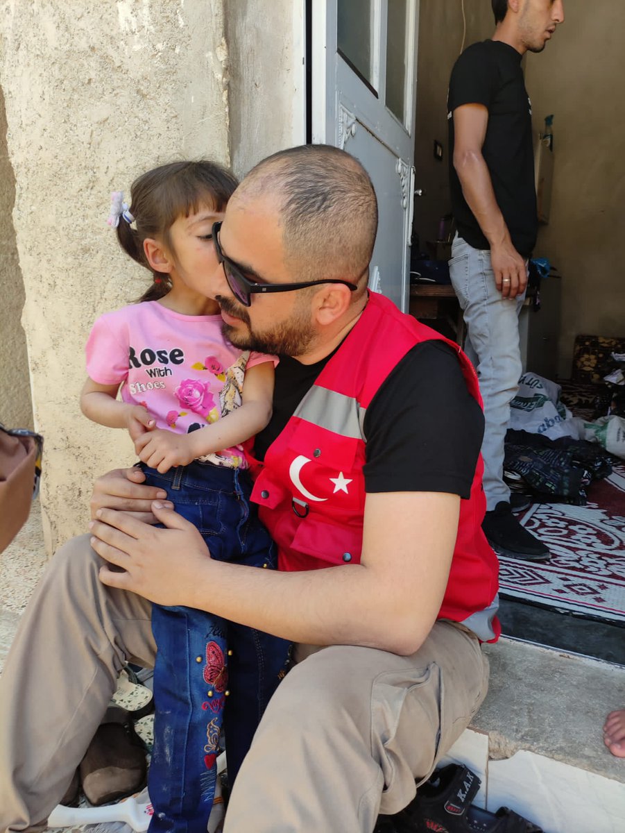 ev_umut's tweet photo. 🇹🇷🇹🇷 SANCAĞIMIZI DALGALANDIRAN DA , TOREMİZİ YAŞATAN DA , DAMARLARIMIZDA TAŞIDIĞIMIZ ŞEREFLİ KAN'DIR 🇹🇷
#GazaUnderAttack https://t.co/PBulzNmJAi