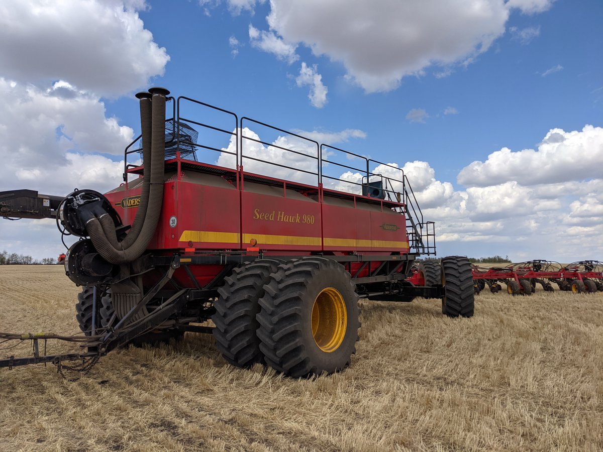airguardinc's tweet image. Another Vaderstad running with the Airguard Blockage Prevention System and Snorkel.  #plugfree #farm365 #plant2021