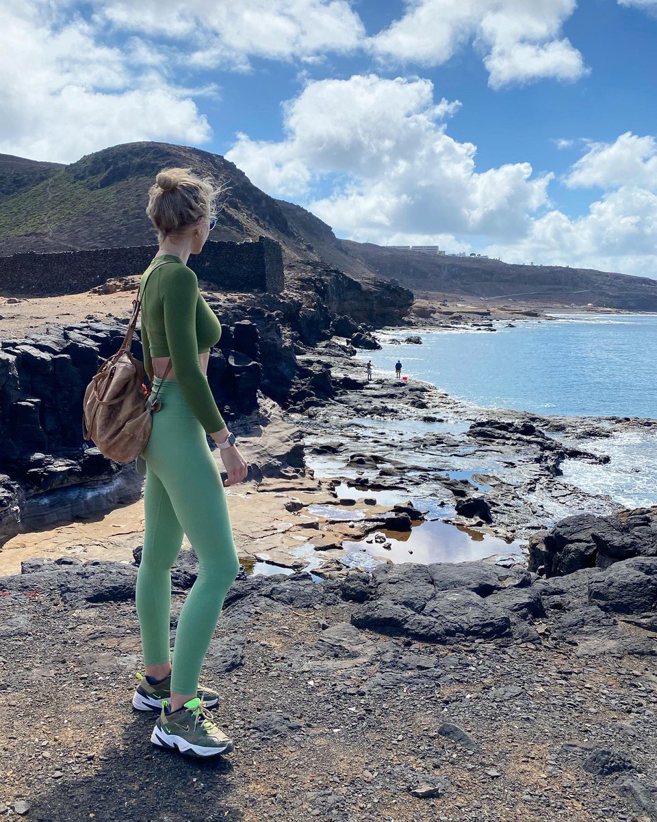 marialeonstyle's tweet photo. Un planazo de caminatas por #GranCanaria de la mano de #ClimboRocks #BahiaConfital #LaIsleta #senderismo #deporte #aventura #naturaleza #MariaLeonTravels #MariaLeonStyle @gcwellness @turismogc #turismo #IslasCanarias #España #Spain https://t.co/iSSuqu2EJo