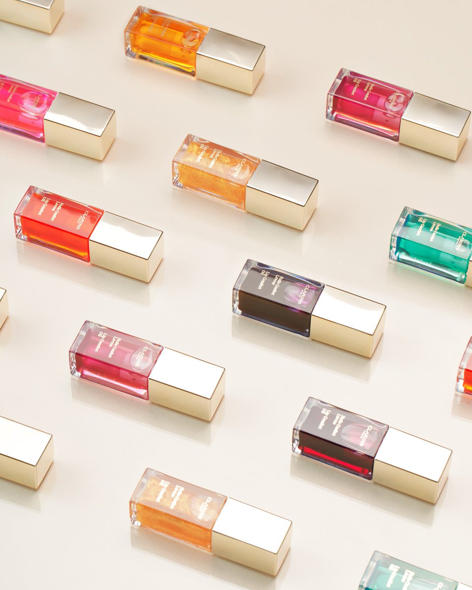 Clarins Canada (@clarinscanada) on Twitter photo Along with <a href="/ShopprsDrugMart/">Shoppers Drug Mart</a>, we launched the very first Canada-wide Share The Love campaign to benefit <a href="/LGFBCanada/">Look Good Feel Better</a>. From May 8th to June 4th, 2021, for every Lip Comfort Oil sold at <a href="/ShopprsDrugMart/">Shoppers Drug Mart</a>, $5 will be donated to <a href="/LGFBCanada/">Look Good Feel Better</a>.💋
#ShareTheLove #LGFB #Clarins #sdm Along with <a href="/ShopprsDrugMart/">Shoppers Drug Mart</a>, we launched the very first Canada-wide Share The Love campaign to benefit <a href="/LGFBCanada/">Look Good Feel Better</a>. From May 8th to June 4th, 2021, for every Lip Comfort Oil sold at <a href="/ShopprsDrugMart/">Shoppers Drug Mart</a>, $5 will be donated to <a href="/LGFBCanada/">Look Good Feel Better</a>.💋
#ShareTheLove #LGFB #Clarins #sdm