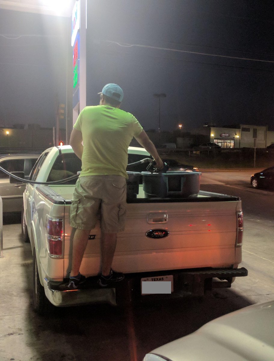 INTJchick's tweet image. I know human psychology, but I still just want to know what some extraterrestrial historians wrote about the 2020 Earth and the toilet paper.

#GASOLINE 
#Pipelinehack
#thanos