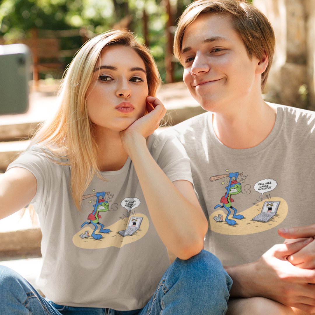 SLGPublishing's tweet photo. The 2nd entry in the new MR. BUTTERCHIPS series is now available on the SLG Publishig website! TOTALLY FREE TO READ, but seriously buy a shirt or a book or at least share the link. 
https://t.co/qFTskt7hDs https://t.co/n3Yjb9cmJ7