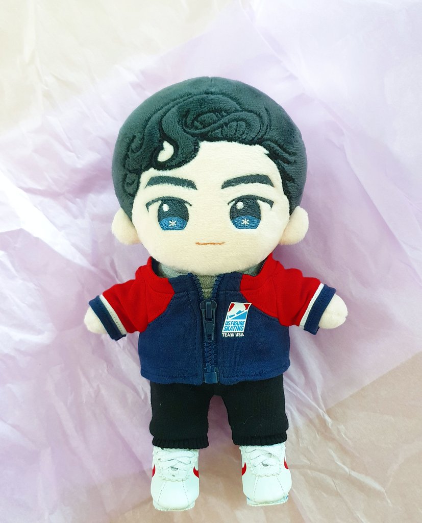 Nathanwdoll's tweet photo. 🇺🇸⛸  #NathanChen https://t.co/tG34MBIfaX