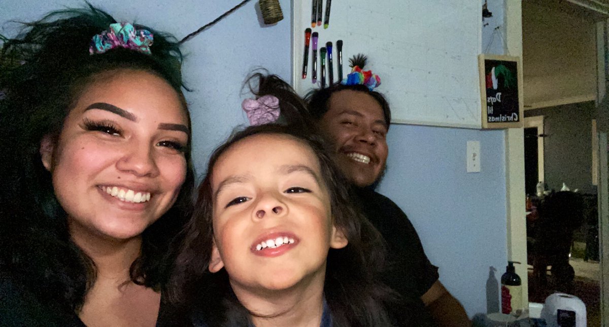 scrunchie squad 🤍