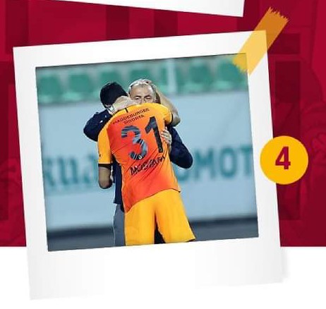 kubilaycantakci's tweet photo. @GalatasaraySK 4️⃣ 👑🏹💛❤️ #DNZvGS https://t.co/scA6L72JFU