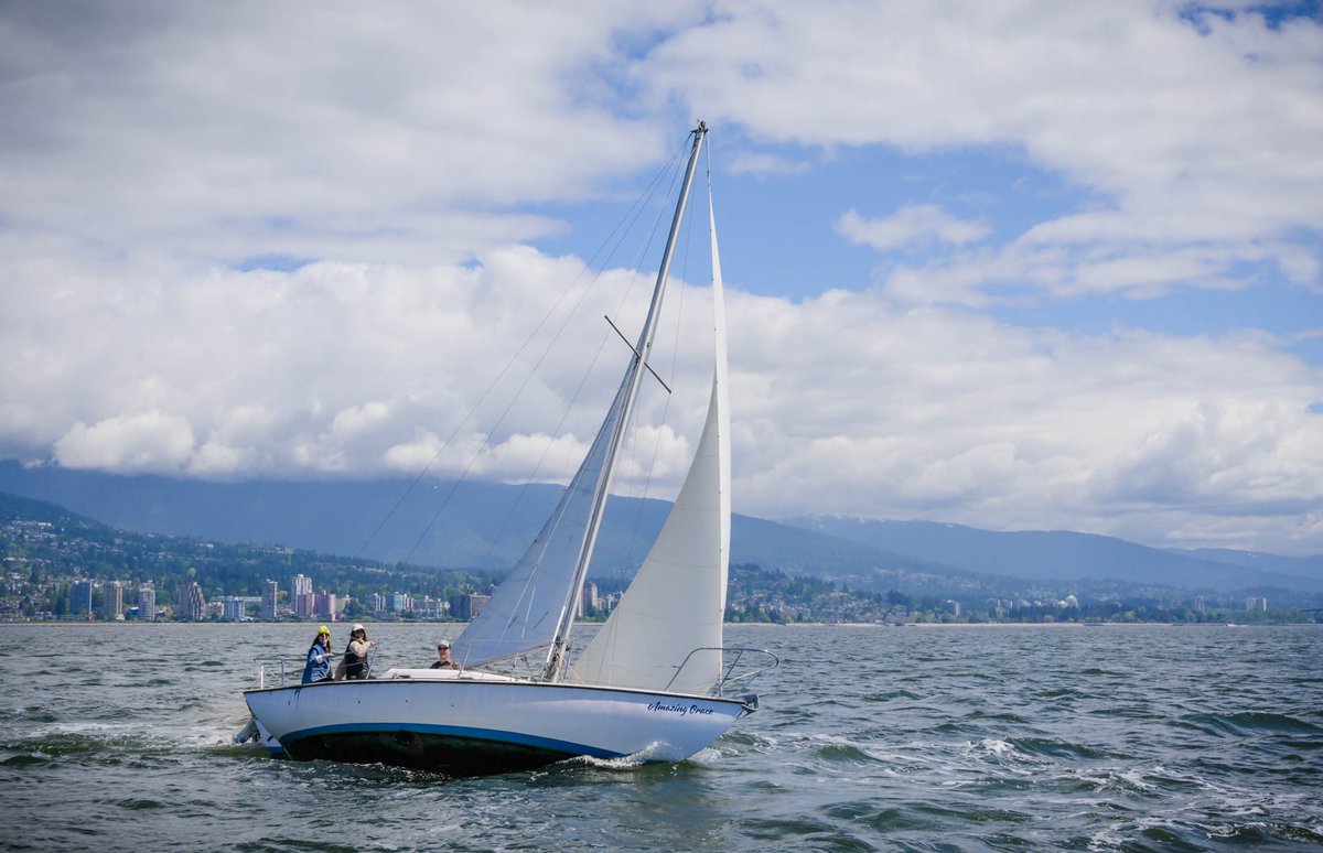 craigminielly's tweet image. Good times on the water, while shooting w/ #NikonZ6ll &amp;amp; 24-200mm S lens for full range action captures of outdoor Vancouver lifestyle 🐬 #travelswithcameras #cameratips