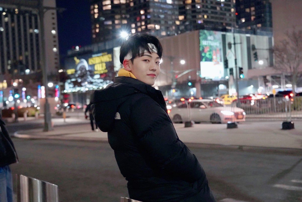 Brasil_ACE7's tweet photo. Alguém avisa lá na Beat que eu amo ele? ❤

#Chan #ACE @official_ACE7 https://t.co/KkcAN141AH