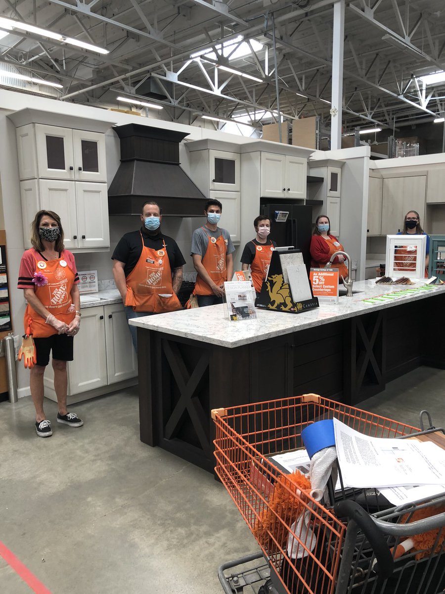 JodiOransky's tweet photo. Awesome PK at #0629 Pleasanton!!  Time to bring on the leads!!  Thanks @PleasantSASM629 for organizing!!
@HomeDepot @RockwoodShutter #PacNorthProud #teamworkmakesthedreamwork #leadsequalssales #shuttersarebeautiful #MADEinUSA https://t.co/Kxlhm8YmIl