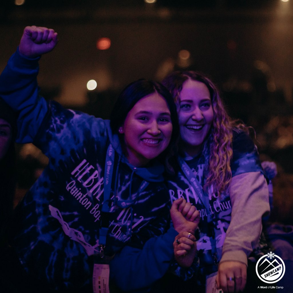 WOLSnowcamp's tweet photo. Rally time!! https://t.co/YQkbvTSjx8