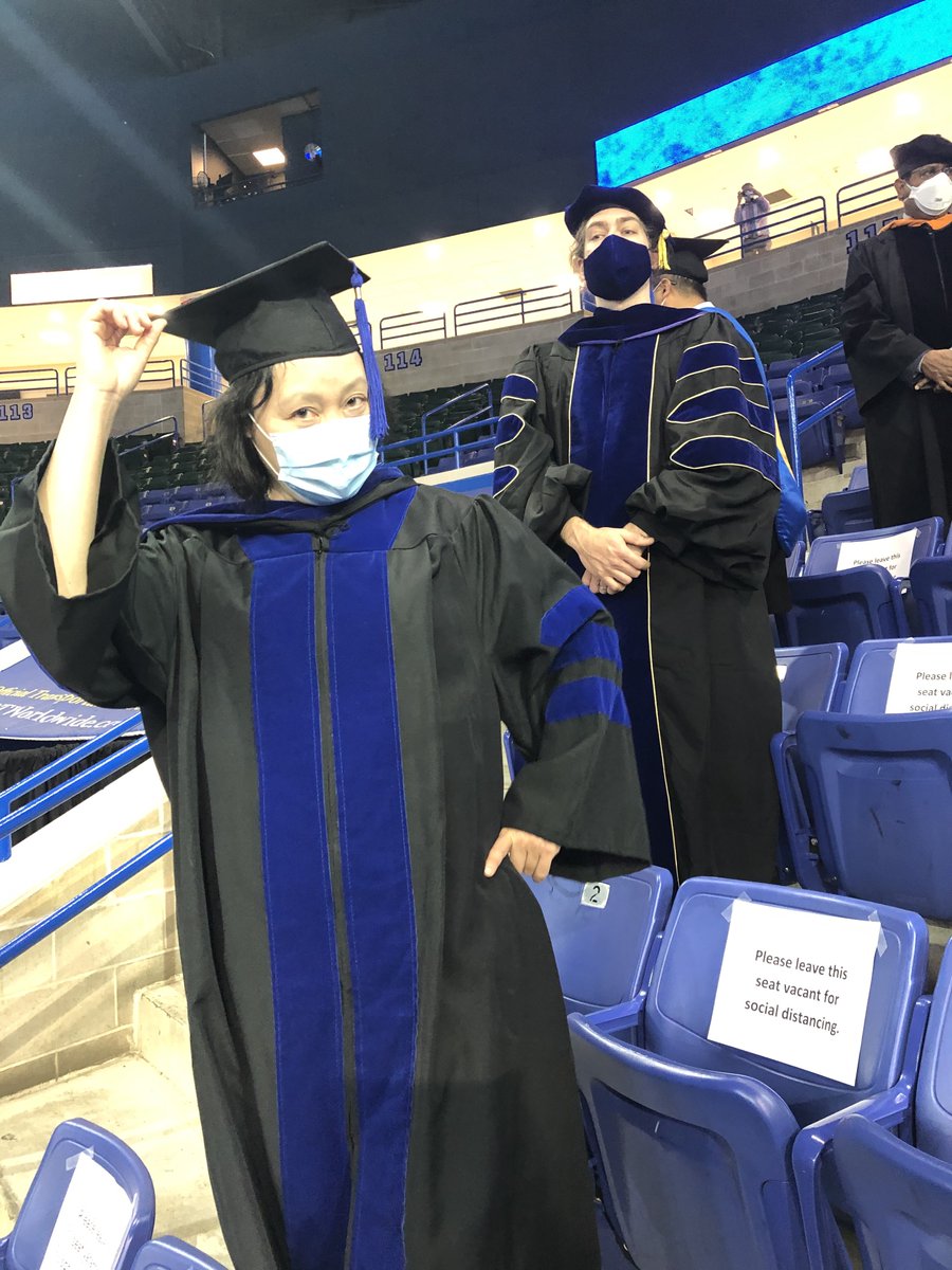 At today's graduation ceremony for 2020 and 2021 doctoral graduates from <a href="/UMassLowell/">UMass Lowell</a>

Tip of my hat to <a href="/UMassLowellAPPS/">UMass Lowell Applied Psych & Prevention Sci PhD</a> graduates: <a href="/CNikitopoulos/">Christina</a>, @CLWilinsk <a href="/doc_shock2020/">Kristy L. Shockley, Ph.D.</a>, Hannah Tello, Merve Armagan Bogatekin, Dylan Tellez, <a href="/drmelissapope/">Melissa</a>