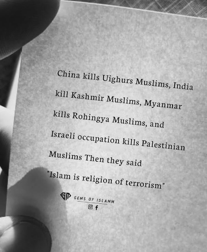 iyaniathirah's tweet photo. Dear world, please open your eyes. We're not a terrorist.

#FreePalestine
#SaveSheikhJarrah
#SavePalestine
#IsraelKoyak https://t.co/HUYKTdpodY