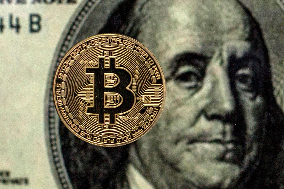 Tesla 'suspends' Bitcoin car purchases citing environmental impact engt.co/3ocAhoJ