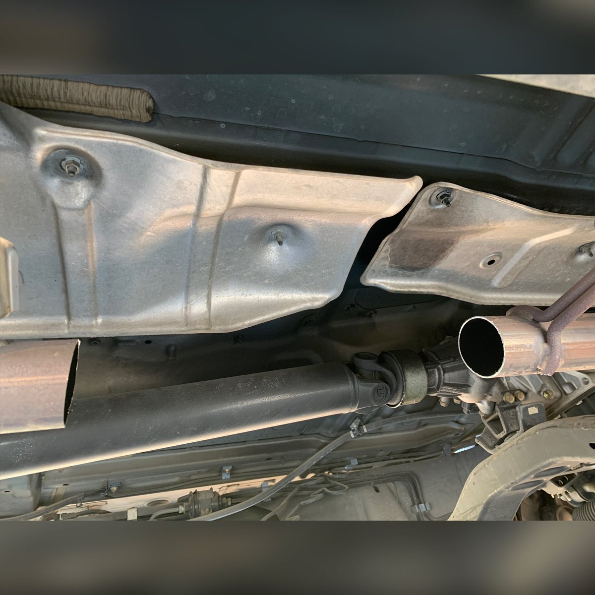 LaVernePD's tweet photo. An alert resident observed a suspicious male under a neighbor’s van and contacted #LaVernePD. Read about the arrest here https://t.co/DaHHCkuyWh.
#catalyticconvertertheft #catalyticconverter #thief #neighborhoodwatch #safetycommunityservice #lavernepd https://t.co/zxNsUNODrC