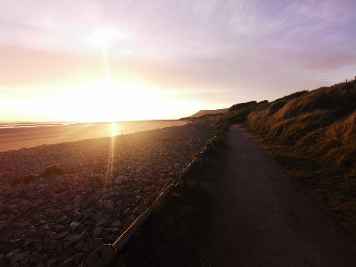 Went for a run, feel 100x better #ConnectWithNature #MentalHealthAwarenessWeek