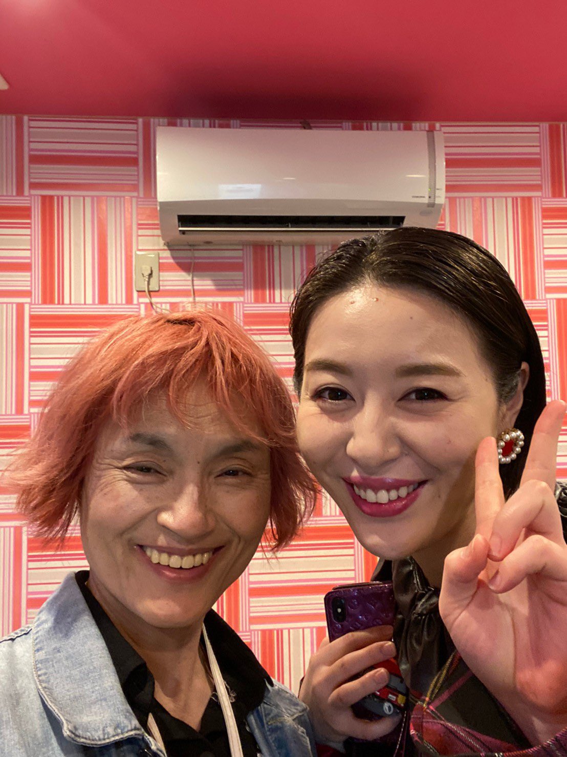 魔女菅原 きのうは 水曜日のダウンタウン お寿司の達人第5弾をご覧いただきありがとうございました コロナ禍で楽屋も撮影順も離れていたのに偶然会えた宇都宮まきちゃんと まきちゃん かっこよかった 宇都宮まき 水曜日のダウンタウン T