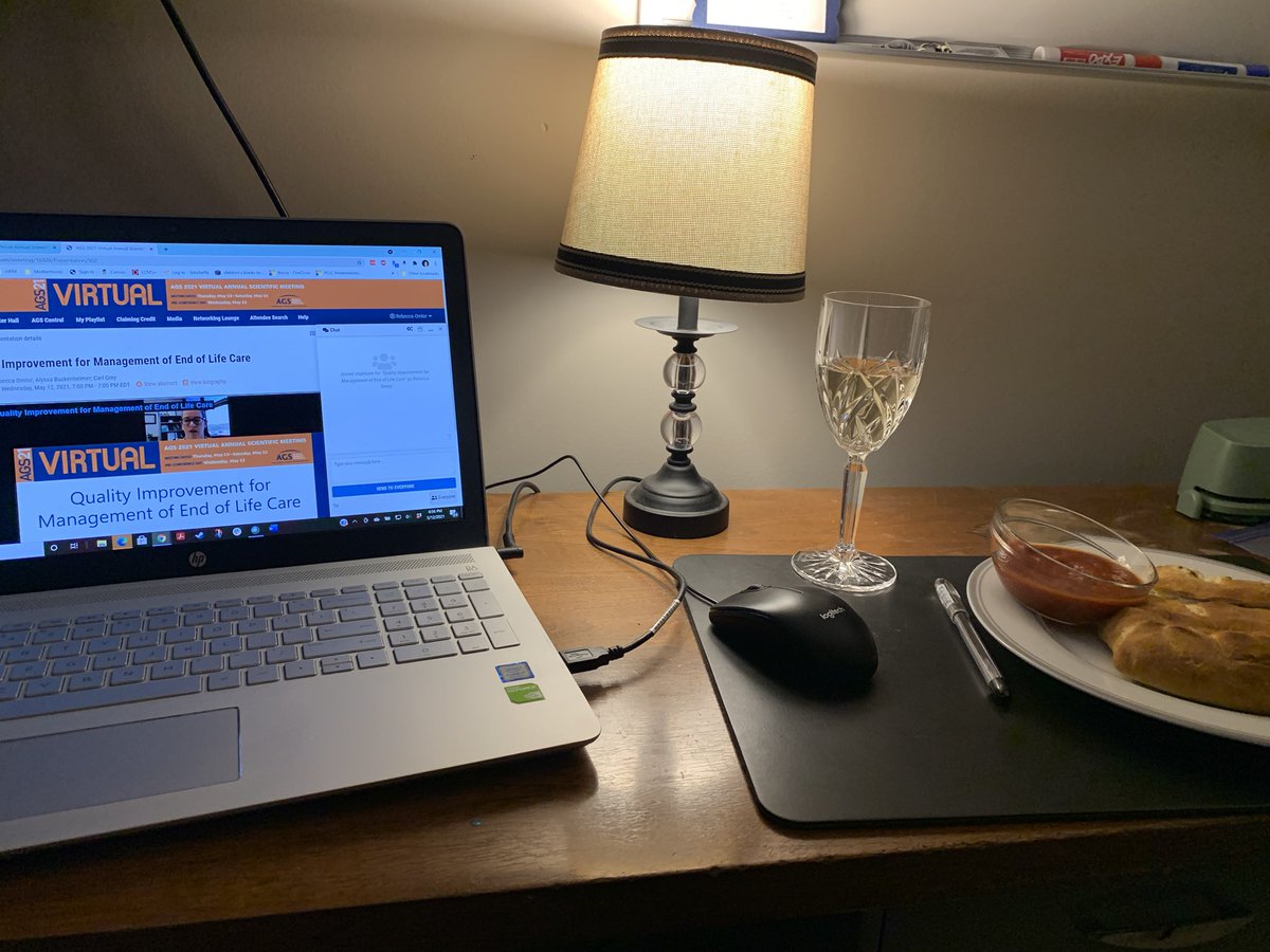 Kiddo in bed ✔️
Dinner ✔️
Wine ✔️
Ready for poster session opener at #AGS21 ✔️

Fun fact: the only poster presentations I’ve ever done were at #AGS11, #AGS17, and now #AGS21!