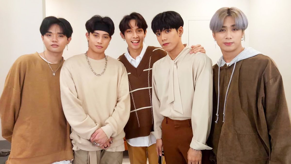 vhanz_mariposa's tweet photo. @BBMAs @SB19Official I am voting for #BBMAsTopSocial @SB19Official 🇵🇭❤️ A'tin Pablo.Josh.Stell.Ken.Justin https://t.co/R7Aa8VT0PN