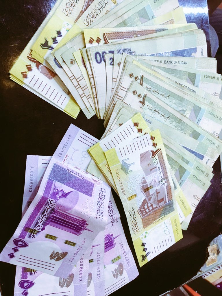 MANIASTORE3's tweet photo. بناء على رغبة متابعينا الحلوين حنعمل سحب على مبلغ مالي 5,000 جنيه سوداني كعيدية لفائز واحد معانا🤩🤩🤩🔥🔥🔥💰💰💃💃💃💃
كل العليك تعملو : فولو وريتويت
وتدخل السحب 
وكل سنة وانتو طيبين ينعاد عليكم بالصحة والعافية 🤗🤗🤗♥️♥️♥️ https://t.co/E68Huvf4Hc