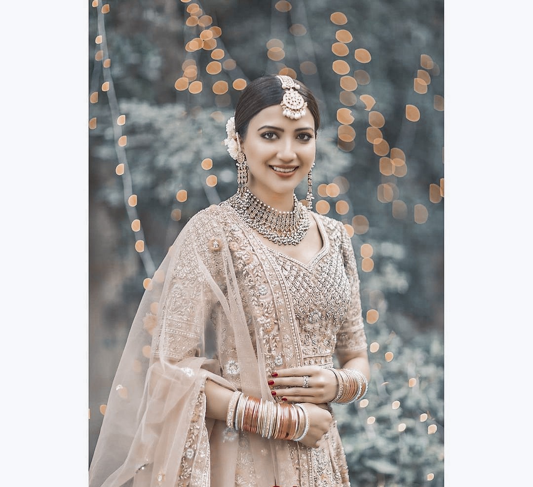 ayeshairfann's tweet photo. She looks so Beautiful🤧♥️♥️
MashaAllah😇
#chupkechupke #HashikiShadi https://t.co/SxW28DNo8Z