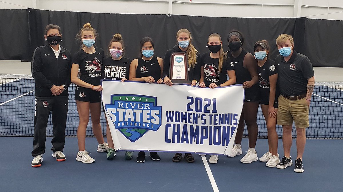 IueSaac's tweet photo. Congratulations to the Women’s Tennis team for winning the Best Moment Award. The Best Moment Award is a moment in or out of competition that a team or individual student athlete has done to make a memorable experience inside the team, athletic department... https://t.co/Q8Sc3IEXdI