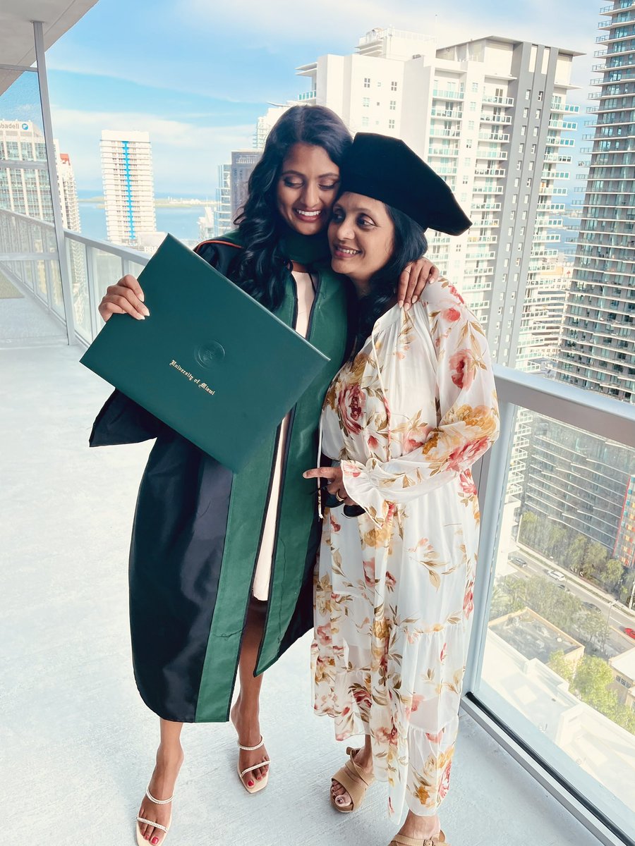 Officially joined my mother as a fellow Dr. Jindani today #twodegreeshotter #ILookLikeASurgeon