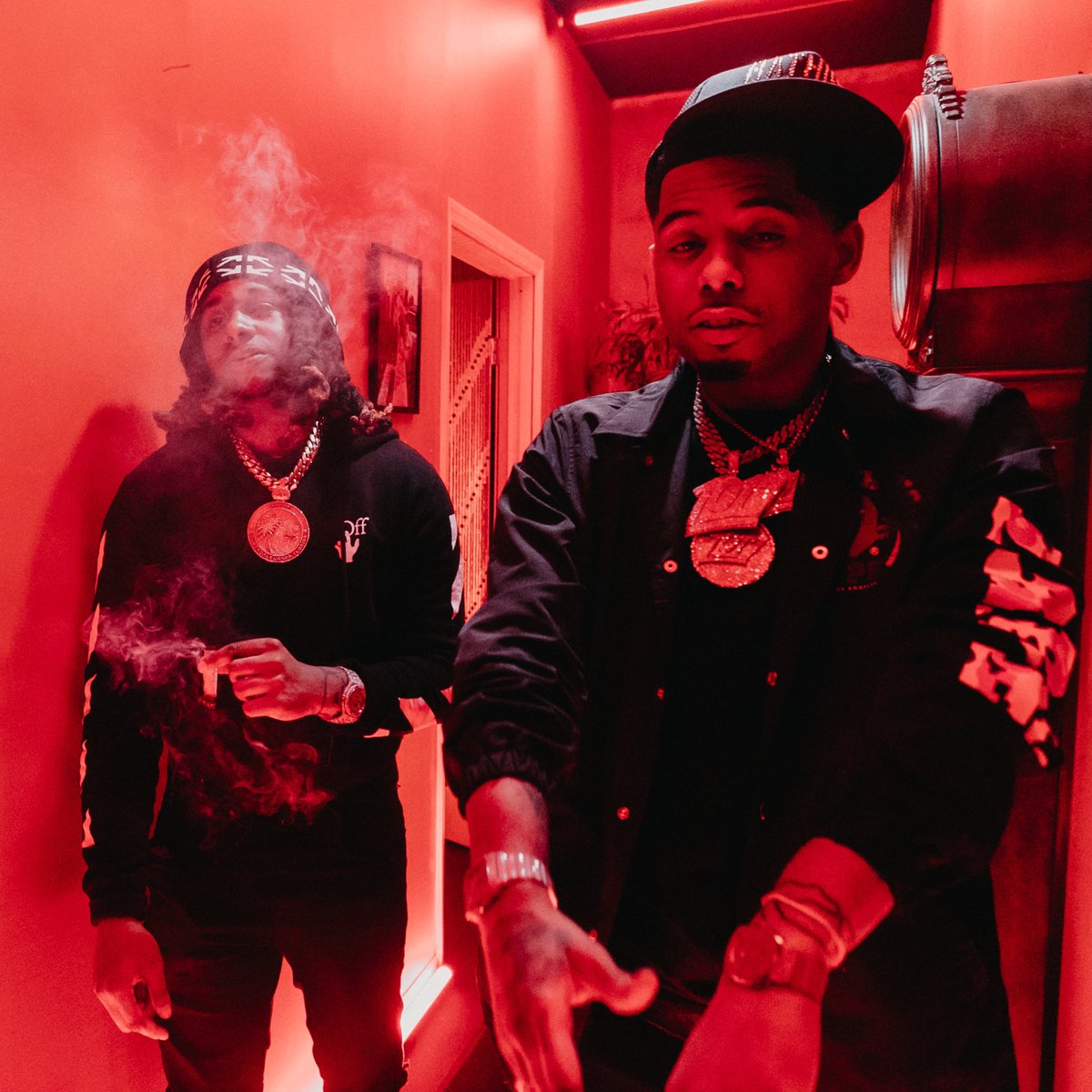 FCGHEEM's tweet photo. Friday @ Midnight It’s Up !! 😈🔥 https://t.co/9nOAEb92il