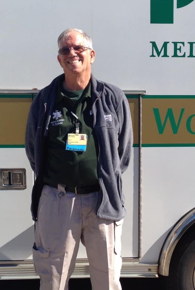 MrsH_411's tweet photo. Dad was one of the original 1000 in GA and was proud to be a paramedic. He served his community for 40+ years. Brad Hatfield P-935 10-07 / 10-42 in Heaven. Rest easy, dad; they will take it from here. https://t.co/WNYssBrVyI