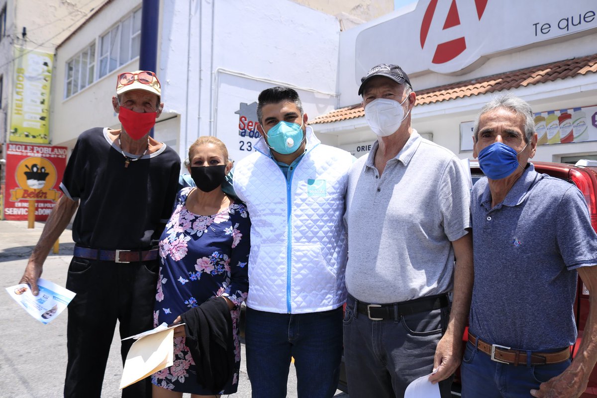 GenaroFPD's tweet photo. La reactivación de la económica será una de mis prioridades desde el Congreso Estatal. Con tu ayuda podremos gestionar más obra pública e impulsar el turismo en Puebla. 

Este 6 de junio 🗳️#VotaNuevaAlianza #Distrito17 #YoConPiñeiro @puenuevalianza https://t.co/iQ7wzFsVzl