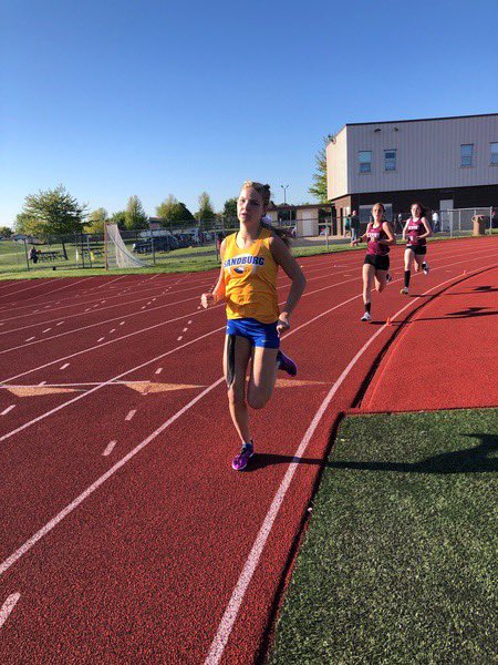 SandburgGirlsTF's tweet photo. In the 800m Brielle claims 1st at 2:27 and Abbie takes 4th at 2:44. https://t.co/pzP2ZJA88v