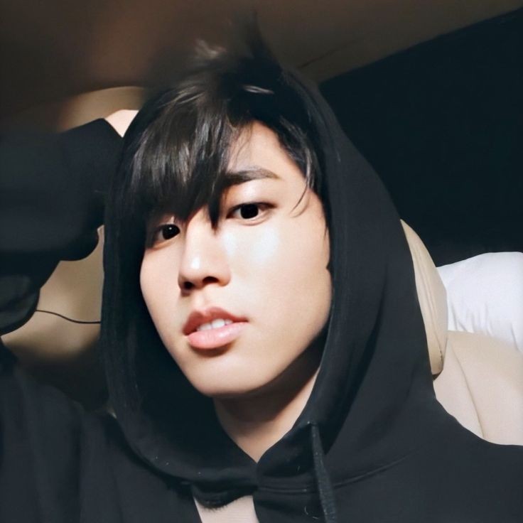snailseungmo's tweet photo. hbd lojel baby kooo i miss u a lot mahal kita araw-araw. if you're having a hard time, blissful time, or anytime, lapit ka lang i gotchu always. Godbless mahal <3 @hwngcfs https://t.co/H30r1ZRsnK