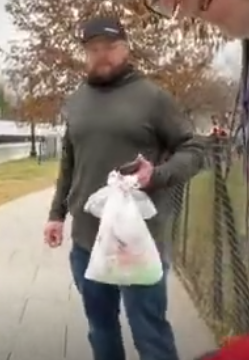 creek_twit's tweet photo. At 1:21:58 Eddie comes across #MagpulPB #PapaSmurfPB and a third friend I don't recognize. As #MagpulPB is thought to be from Northwest likely others are as well. @jocejocejoe @Detrumpify_org @ne0ndistraction @TwittsnTweets @nine_niall @capitolhunters any idea on third? https://t.co/F7OFvCuDOw