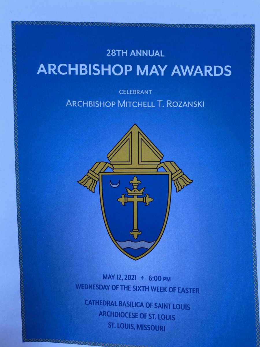 DeSmetJesuitHS's tweet image. Great night celebrating the Archbishop May Service award recipients of the @archstl with @abp_rozanski 

Congratulations senior Nick Winter and #ThankYou for setting the example of being a #Man4Others #AMDG #curapersonalis