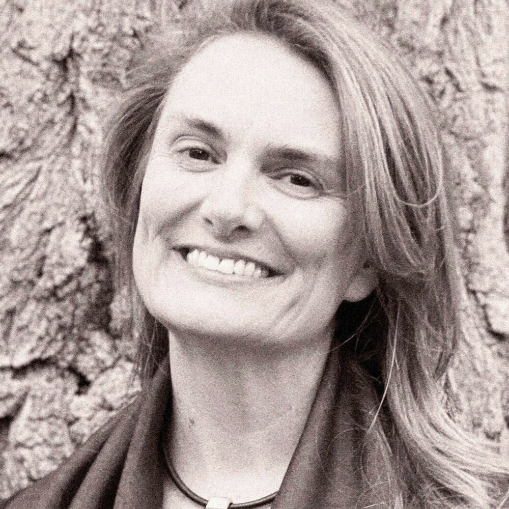evilgrrl's tweet photo. One of my friends from college has written a book about living your life with the end of it in mind: Heartwood by Barbara Becker.
There's a link at the end of the interview where you can buy it.
#Heartwood
#BarbaraBecker
https://t.co/nnsZ6qQGTW https://t.co/8wwh8AnXyS