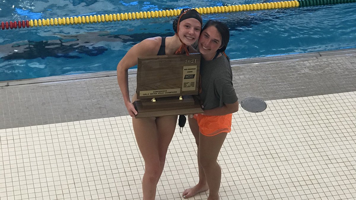 Mary_CoachFen's tweet photo. MSL Basketball Championship ☑️ 
MSL Water Polo Championship ☑️
Class of ‘21 multi-sport athletes Annie and Maggie gettin’ it done! #MaggieBecauseMaggie 
@herseygirlspolo @annieplindgren @maggiekaepplin1 #214Grad https://t.co/ksIhswSLOH