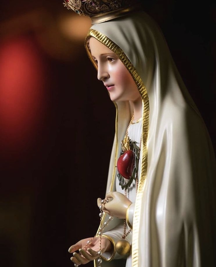 Reina_de_la_Paz's tweet photo. Virgen de Fátima, 
Ruega por nosotros! https://t.co/SMMEHeEVzl