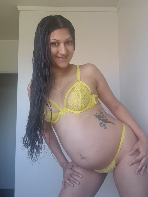 Getting Round and heavy!! 🥵 Do you guys like me in Yellow? 💛 xx @LovelyPregnancy   #pregnancyfetish #pregnancycontent<a href="/tag/milf"class="tags"><span>#milf</span></a><a href="/tag/bigbelly"class="tags"><span>#bigbelly</span></a><a href="/tag/growingbelly"class="tags"><span>#growingbelly</span></a><a href="/tag/bellyinflation"class="tags"><span>#bellyinflation</span></a>