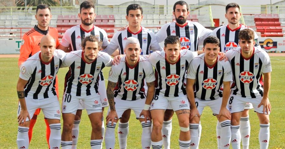 EsquadronB's tweet image. 1992 ➡️ 2021
Un mismo objetivo 🎯
El ascenso a Segunda División 🏆
Vamosss @CDBadajoz
#hablamosEnElVerde
#aupabada #cdb