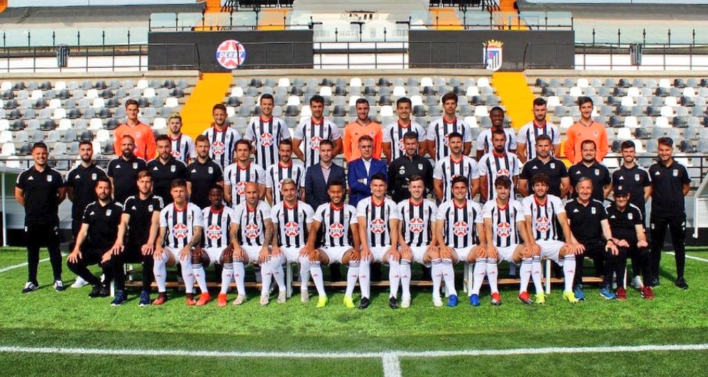 EsquadronB's tweet image. 1992 ➡️ 2021
Un mismo objetivo 🎯
El ascenso a Segunda División 🏆
Vamosss @CDBadajoz
#hablamosEnElVerde
#aupabada #cdb