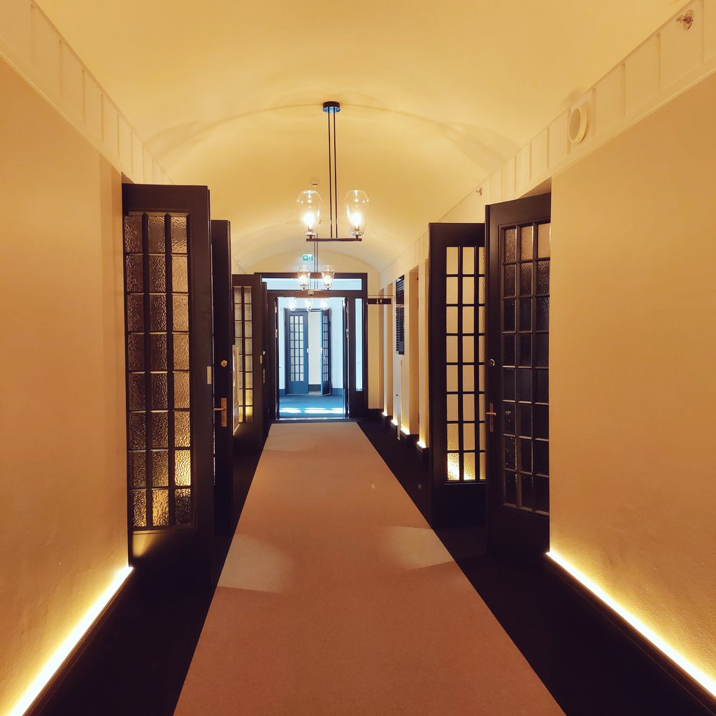 RT @rmkinnunen: Beautiful interior of Scandic Grand Central Hotel in Helsinki https://t.co/0lHBC0c0xV