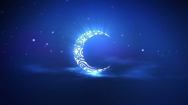 Hepinizin Ramazan bayramını kutlar sevdiklerinizle beraber sağlıklı, mutlu ve huzurlu bir Bayram dilerim , hayırlı bayramlar