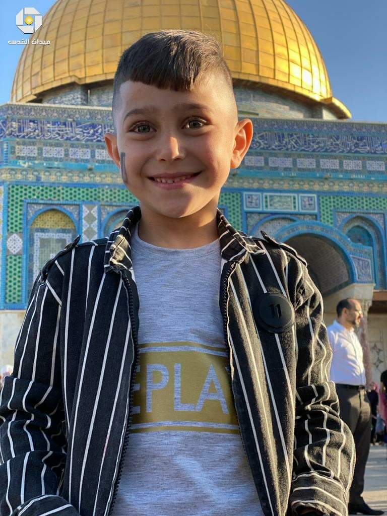 Pictures of children today in the blessed Al-Aqsa Mosque. #EidAlFitr