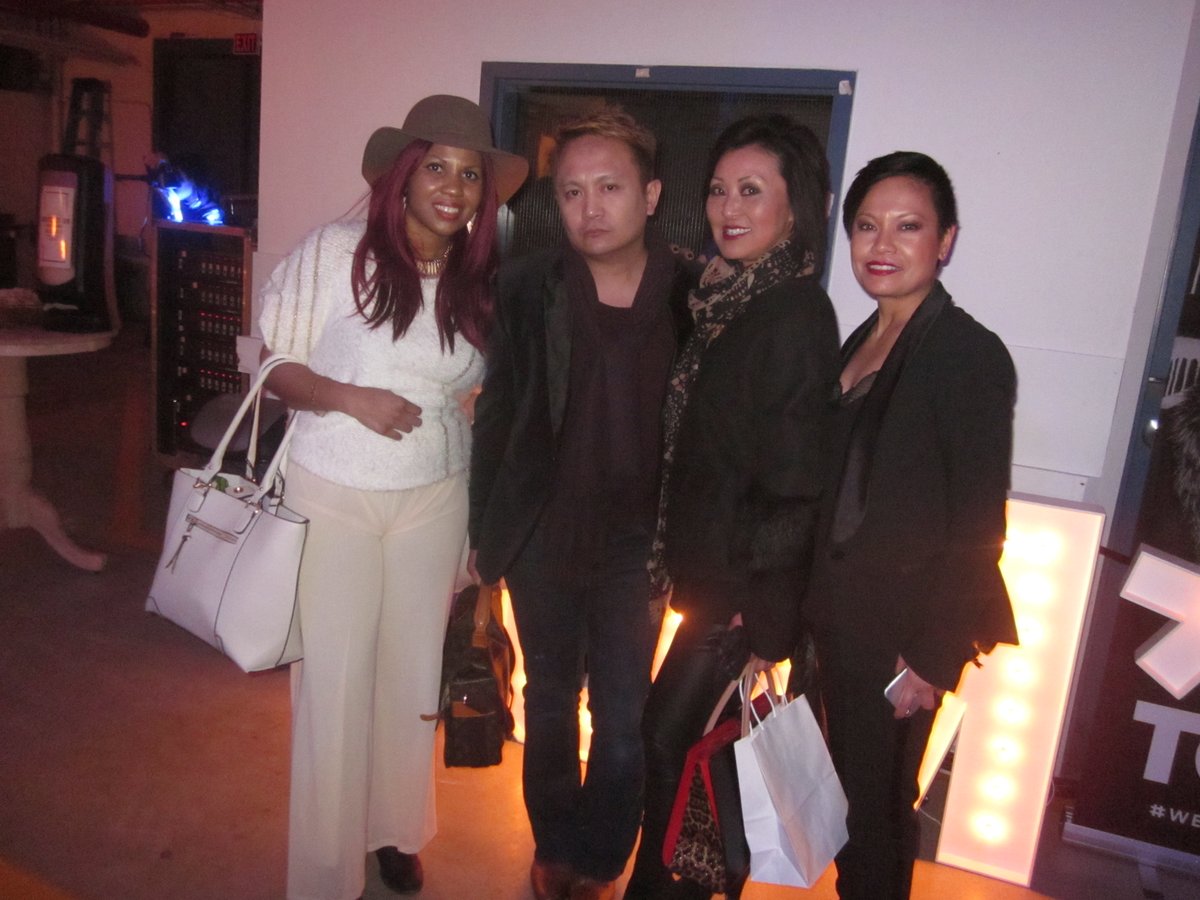 VOrtanez's tweet photo. *From Left to Right: #FashionHistory, #MyPR, #SashaAlexander, #Mississauga, #FreelanceModel2018, #VincentOrtanez, #TFI, #SusanLangdon, #MUSEModelVO, #BabyLINDAEVANGELISTA, #SupportingLabelDesigner(s), #CopperBeigeHair, #LOUISVUITTON, #TOM*18, #RedCarpet, #Toronto & #photoTOM*18. https://t.co/TVI25Tu16Y
