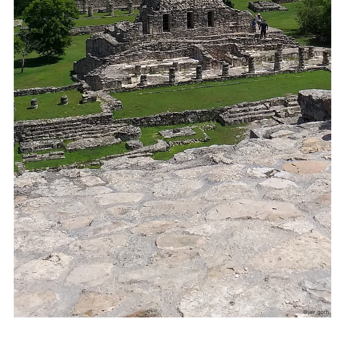 Jair_GoCh's tweet photo. #23 #august #2019 #remember #travel #automatic #camera #automaticcamera #photography #shades #unfiltered #mexico #place #building #stones #chichenitza #culture #mayanculture #maya #mayapan https://t.co/Oy08On8T2H